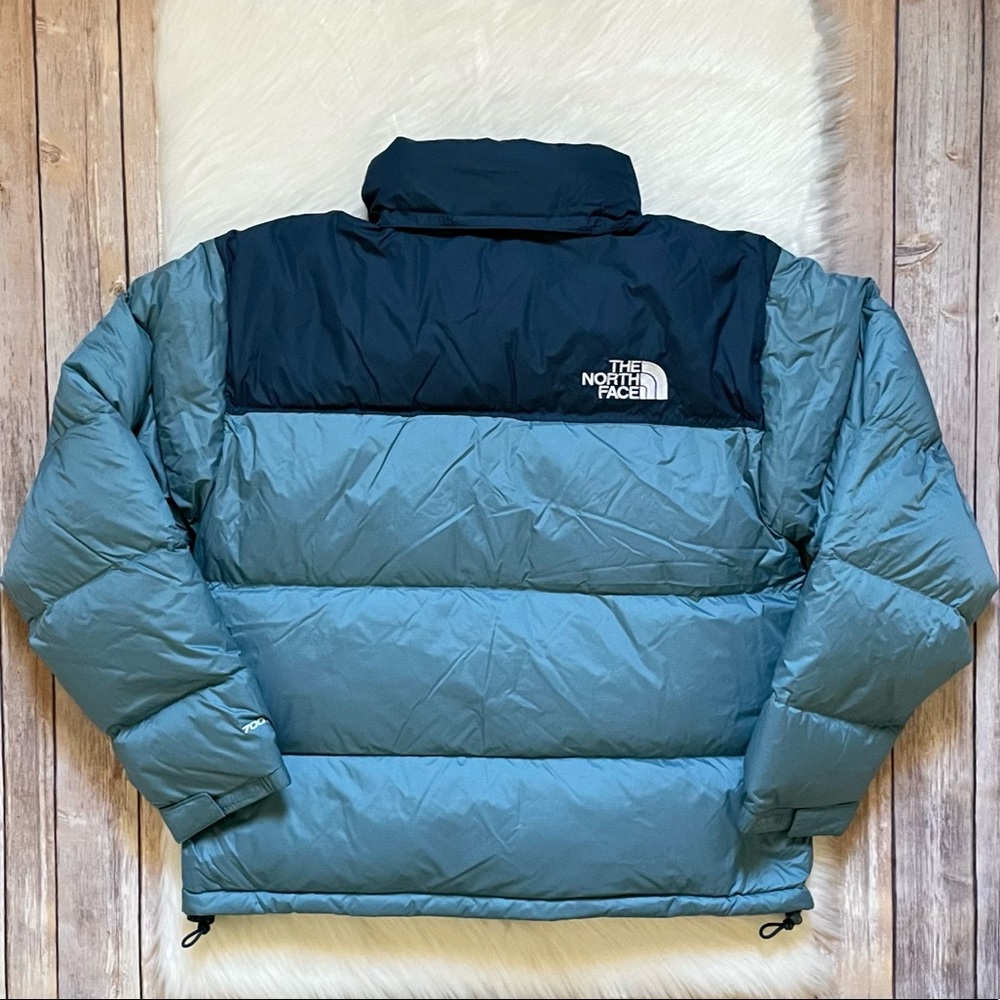 The North Face Men’s 1996 Retro Nuptse Jacket - Picture 7 of 10